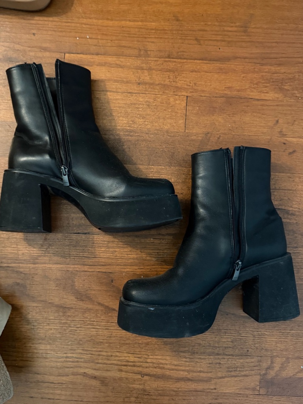 Steve Madden Black Platform Heel Ankle Boots